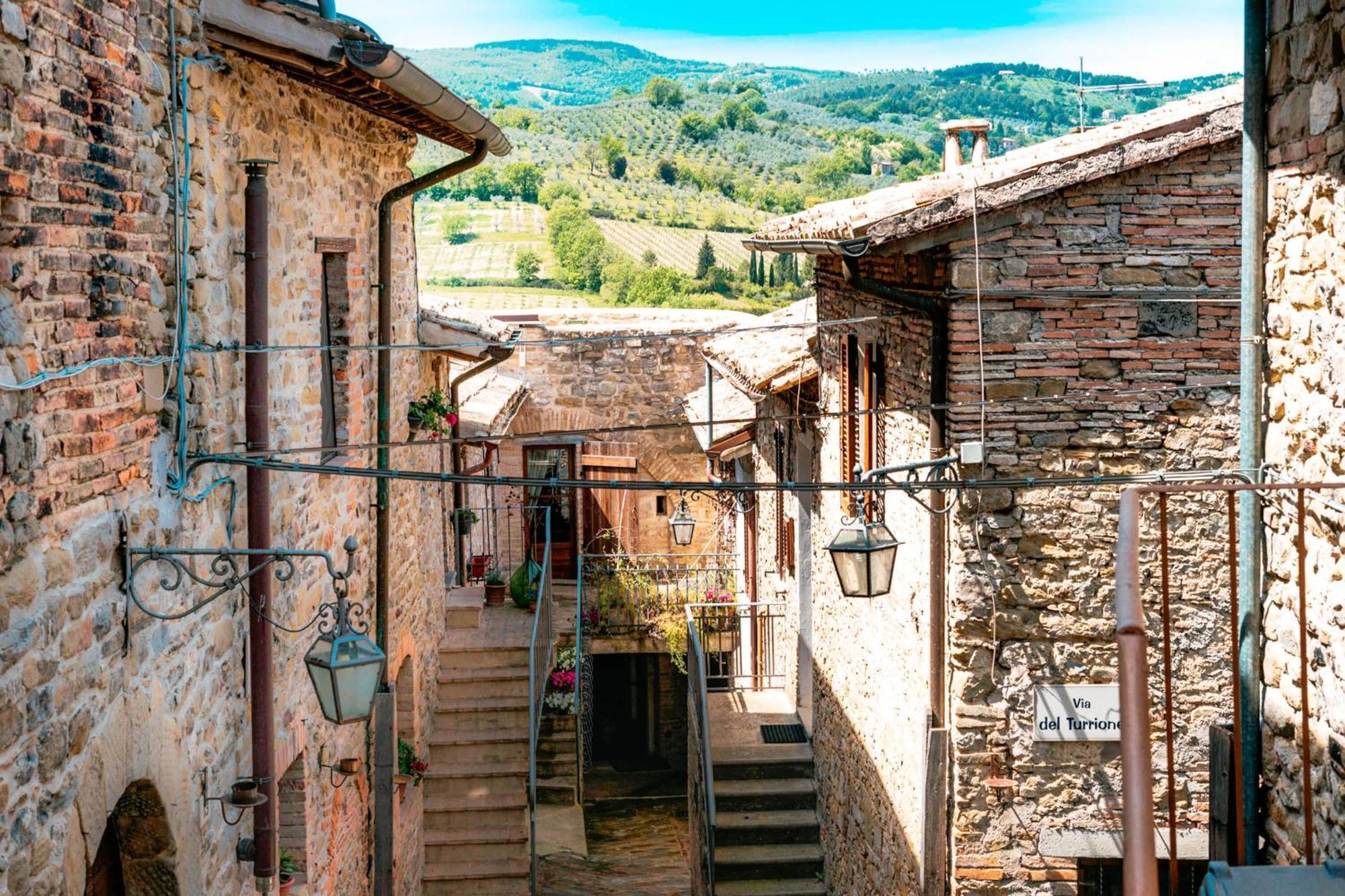 Ostello Bello Assisi بيفانيا المظهر الخارجي الصورة